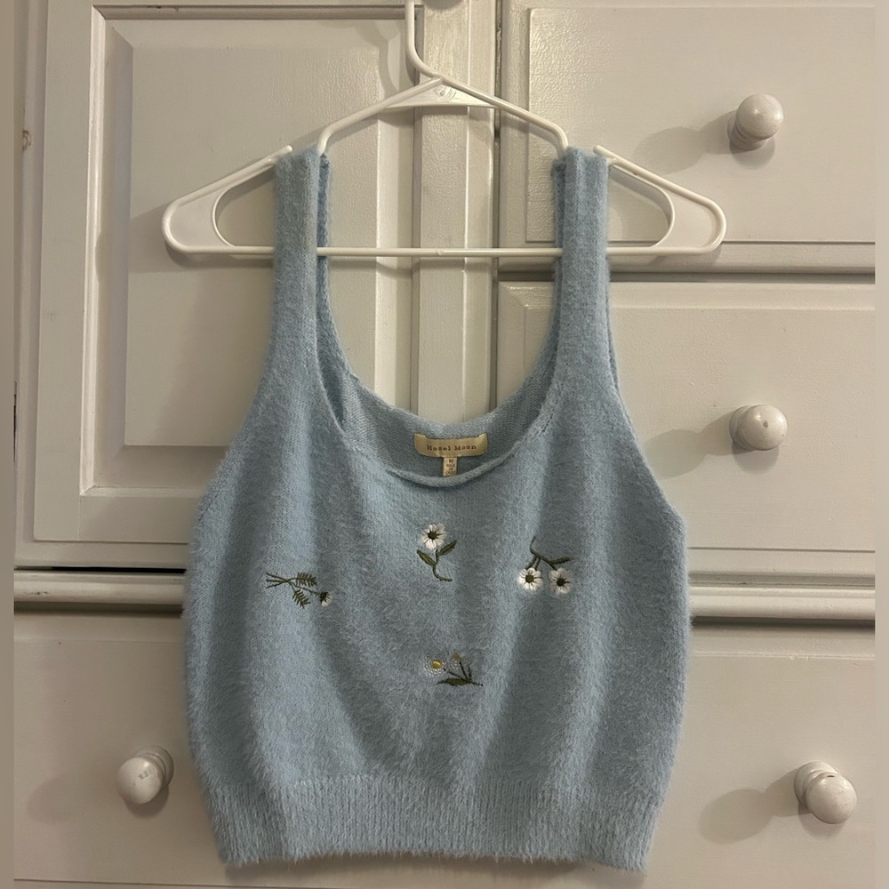 Medium Moon Knit Crop Top
